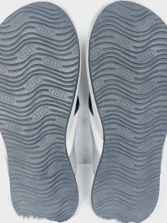 Reef Men\'s Light Gray Cushion Phantom 2.0 Soft Cushioned Flip-Flop Sandal Sz 9